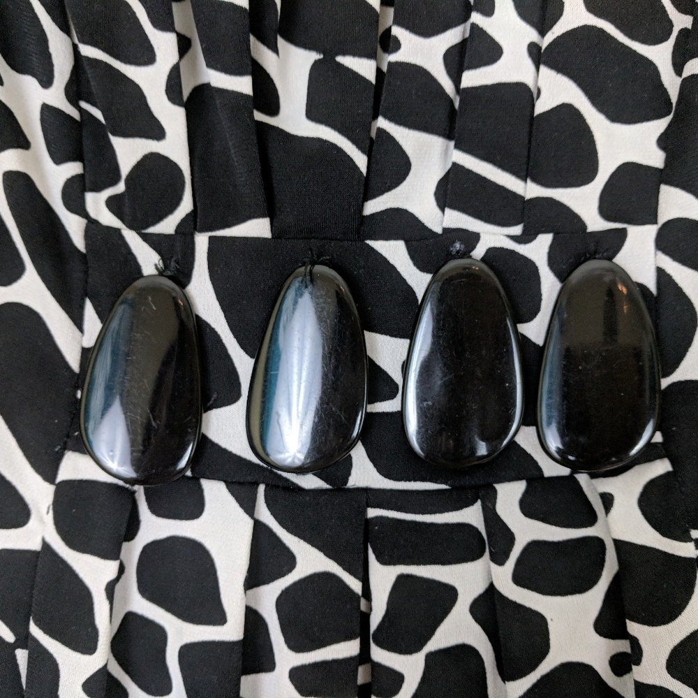 Animal Print Bodycon Cocktail Dress Size 4 - Picture 2 of 6